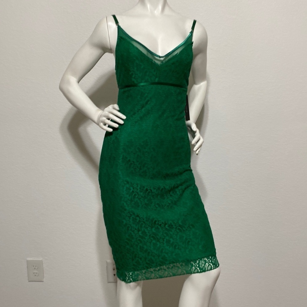 NWT Lulu's Green Lace Dress